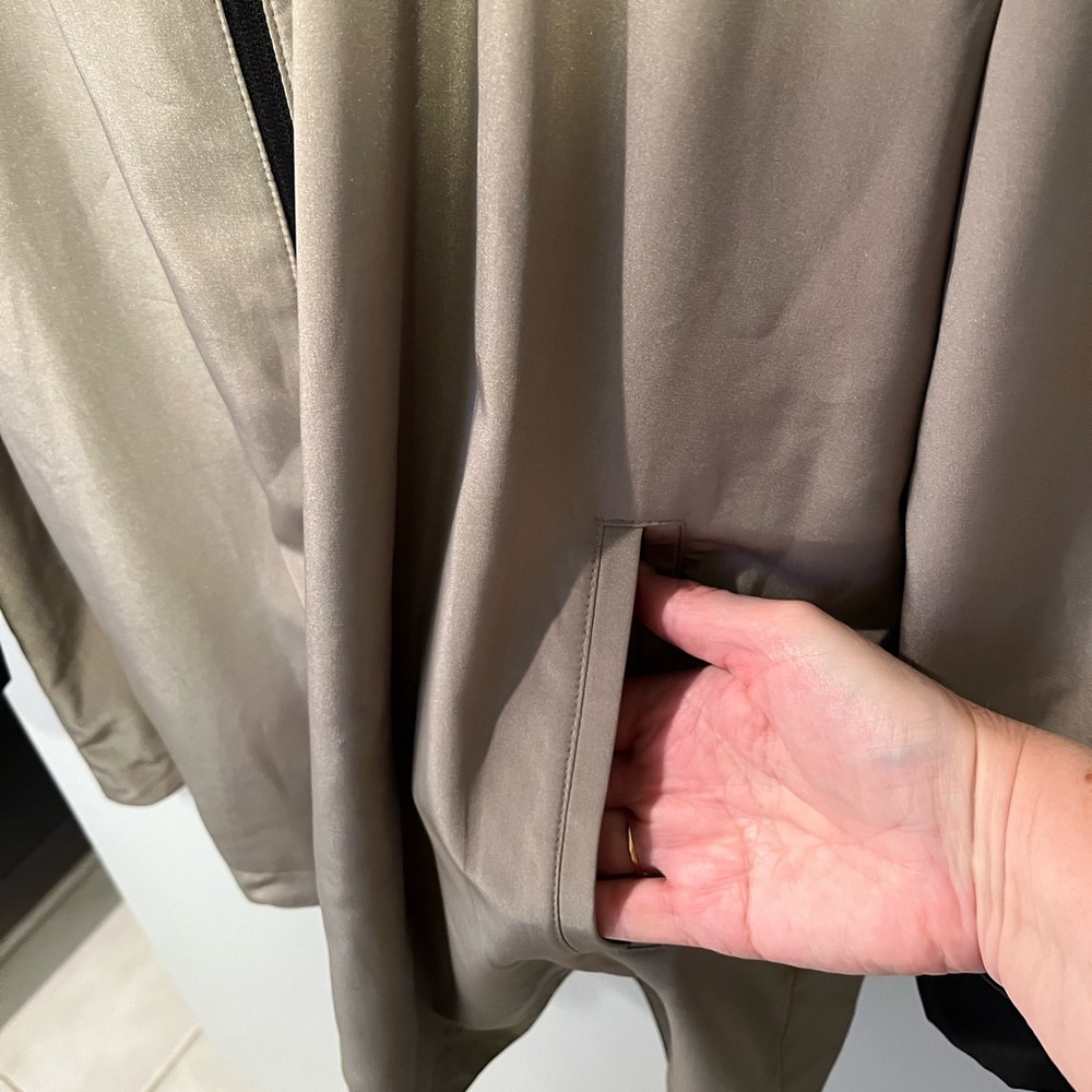 Gallery reversible Jacket - Picture 6 of 6